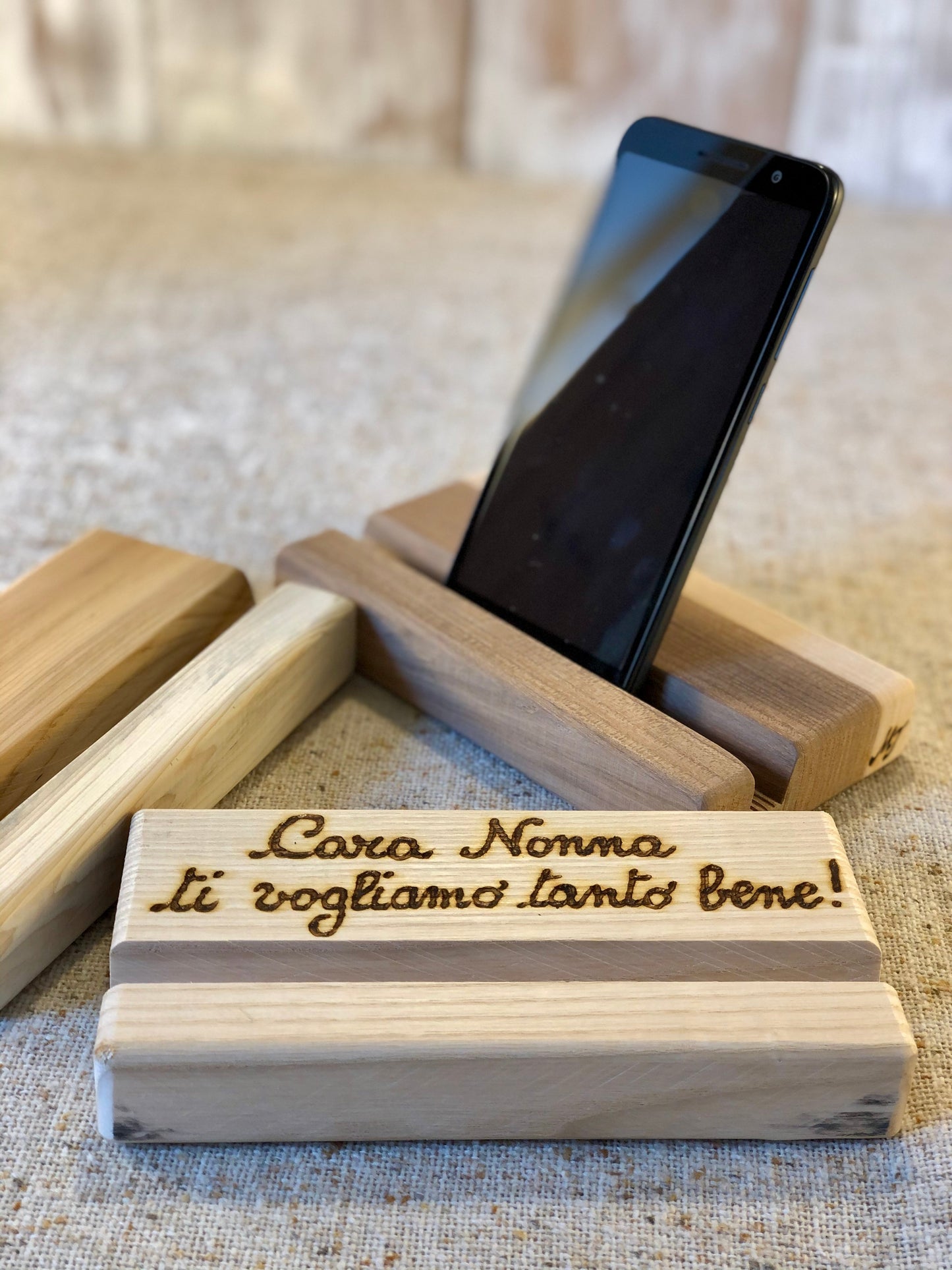 PORTA CELLULARE A TAVOLETTA (ordine minimo 8 pezzi) Il Truciolo by MJ