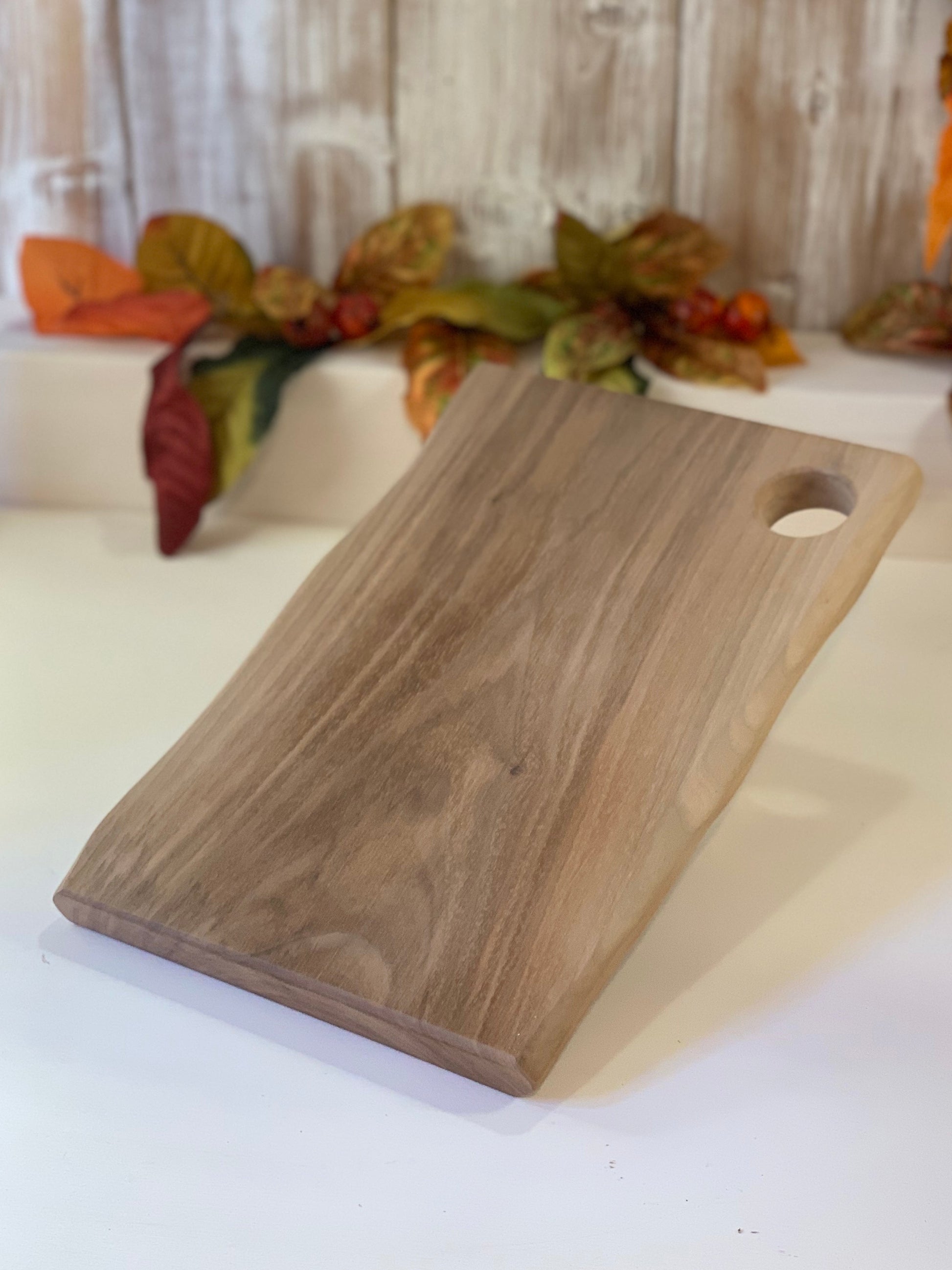 TAGLIERE IN NOCE Il Truciolo by MJ