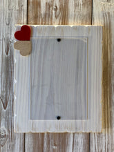 Carica l&#39;immagine nel visualizzatore di Gallery, CORNICI IN LEGNO BIANCHE 22x18cm (per foto 15x10 cm) Il Truciolo by MJ
